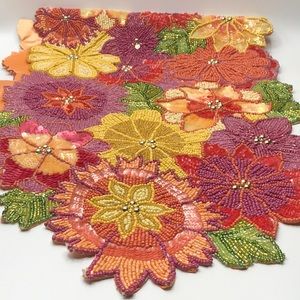 Pier 1 runner ( 2 available)